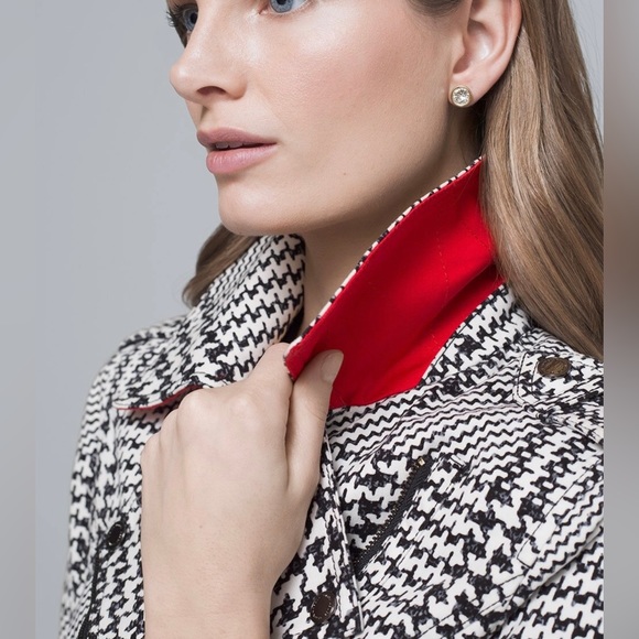 White House Black House Black, White, and Red Plaid Moto Jacket, Size 6 - Picture 7 of 14